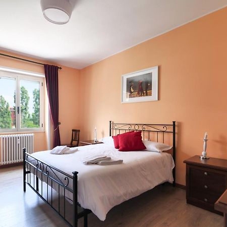 Mila Apartments Brizi Milan Bagian luar foto
